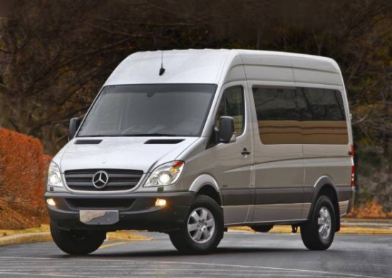 2010 Mercedes-Benz Sprinter passenger van Fleet owners in the UK bestowed 