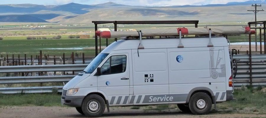 #nivoslider-2284-caption-5 A “Stealthy” Sprinter Camper